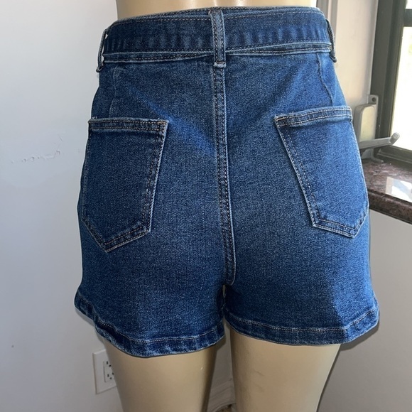 Women's High Waisted Denim Jeans Shorts Size Large Denim Belt Mele E Pere - Picture 6 of 8